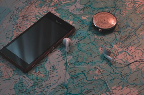 eSIM na cesty – srovnání Airalo a Holafly