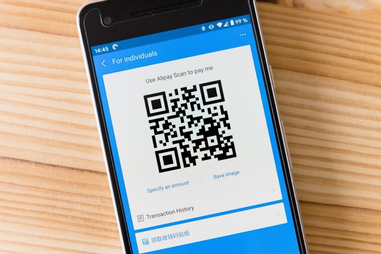 Mobilní bankovnictví nové banky na telefonu