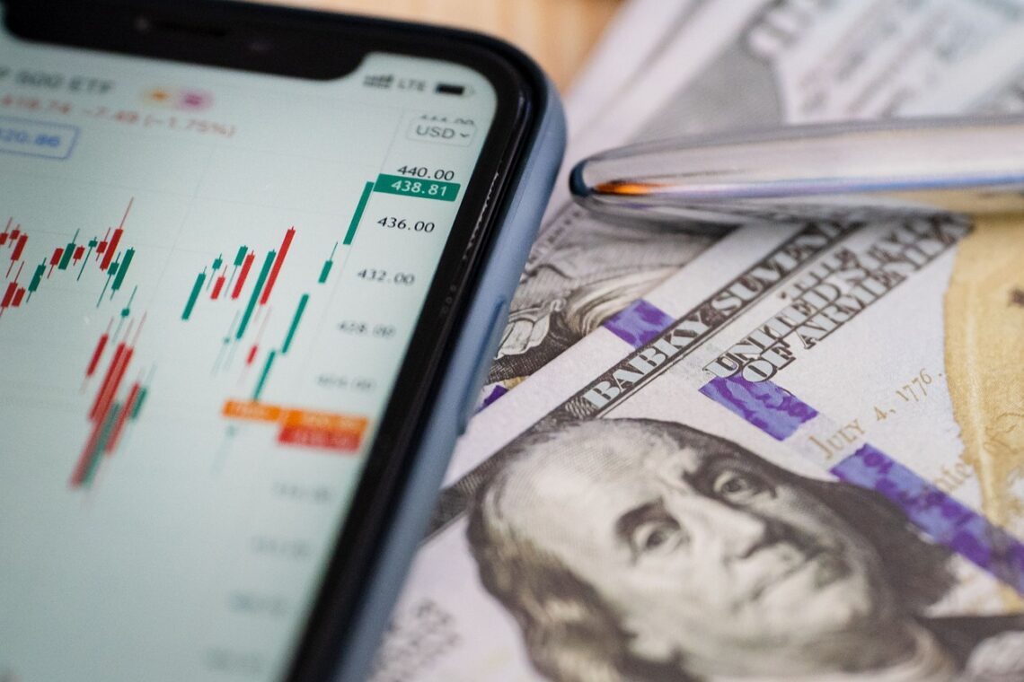 Robo-investování a portfolio v investiční aplikaci